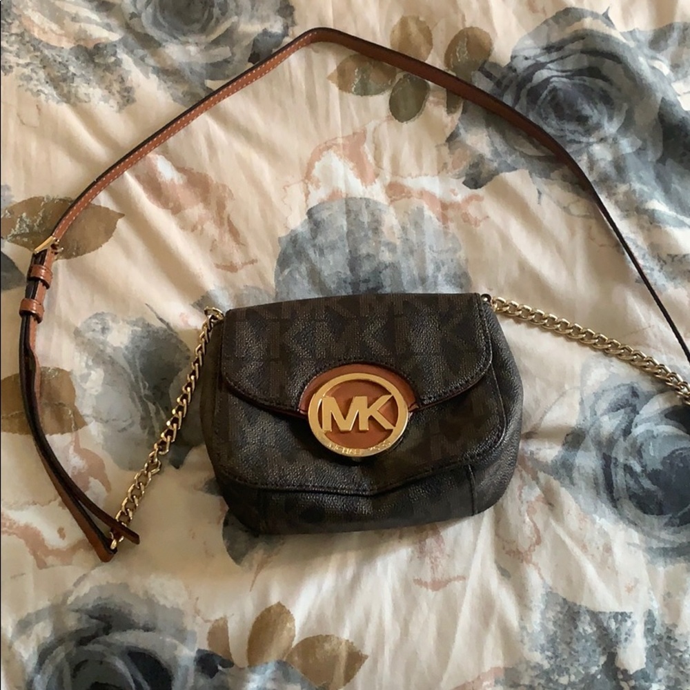 Michael kors small handbag